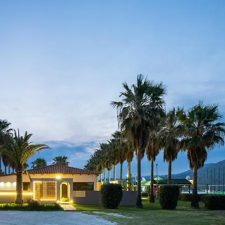 Case de vacanță La Palma Beachfront *